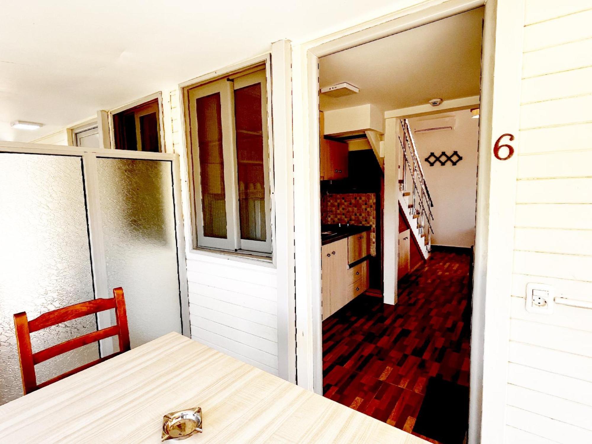 Garden Rooms Himare Buitenkant foto