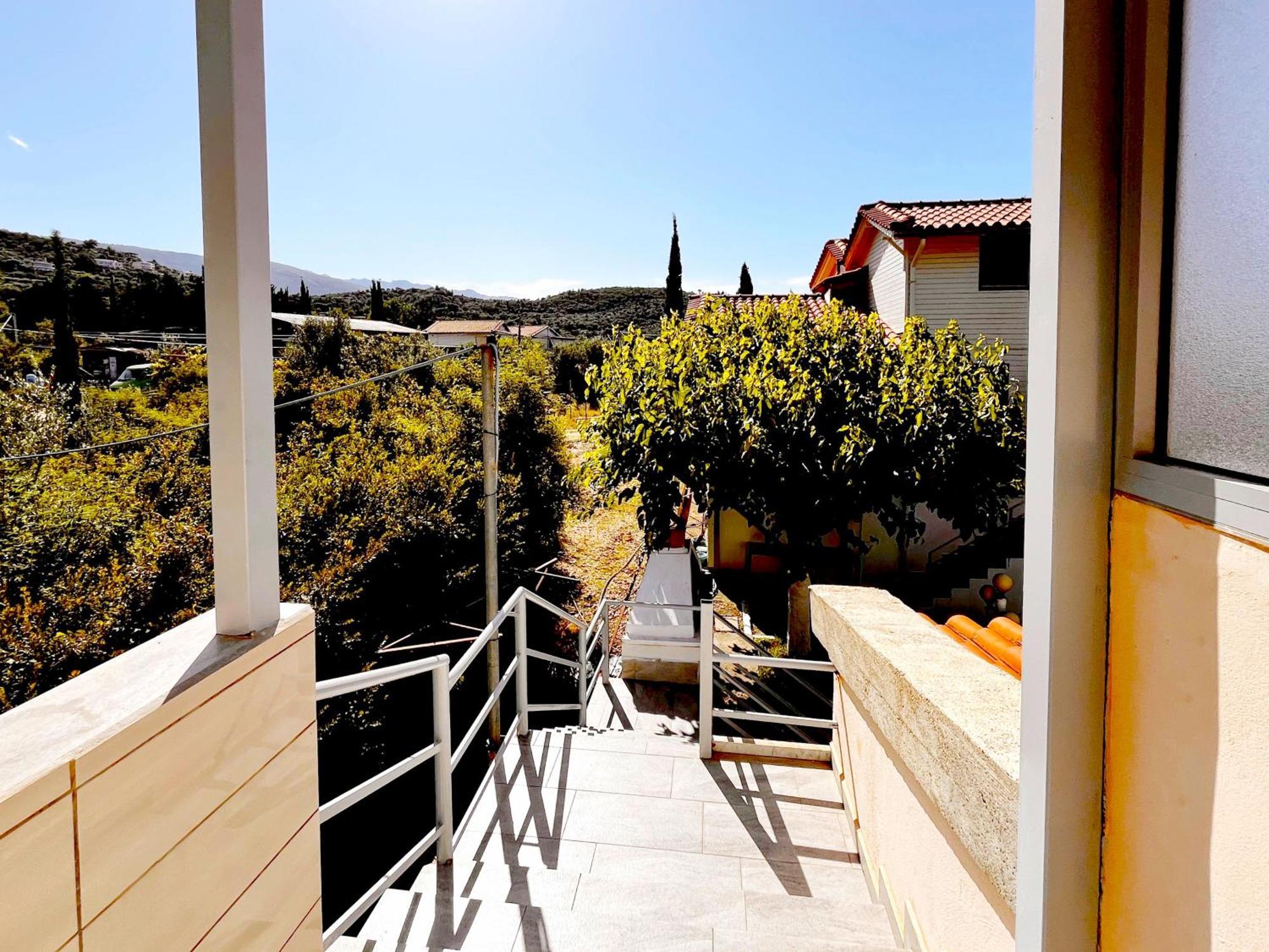 Garden Rooms Himare Buitenkant foto